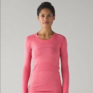 Lululemon Swiftly Tech Long Sleeve Crew in Pink